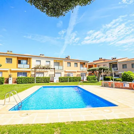 Tarongers - Only Families Holiday home *